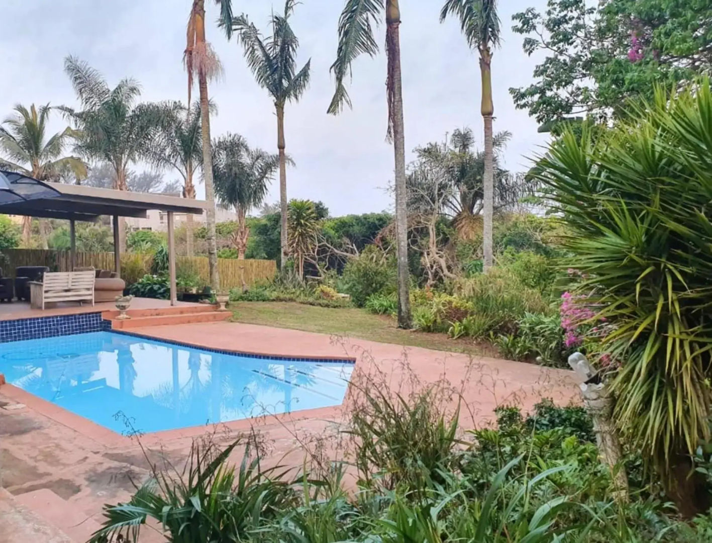 Lagoon Beach House