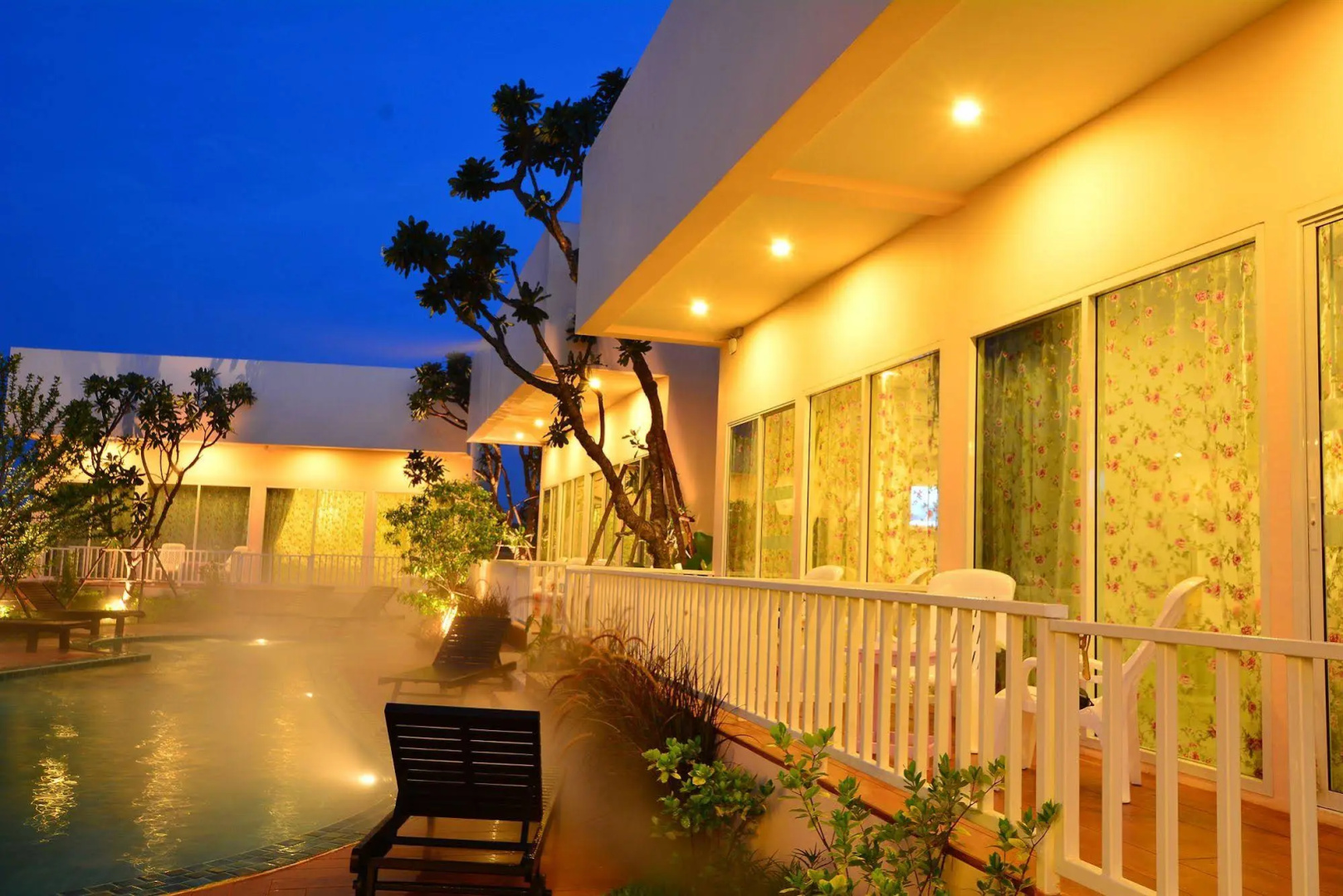 Kabantamor Hua Hin Pool Villa
