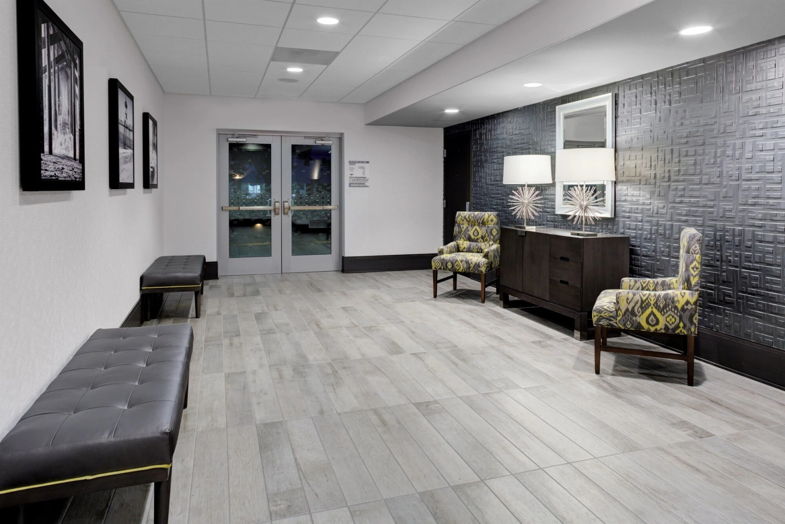 Hampton Inn & Suites Irvine-Orange County Airport