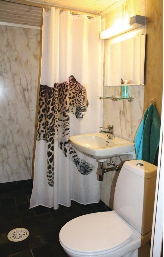 Nice Home in Evanger With 3 Bedrooms