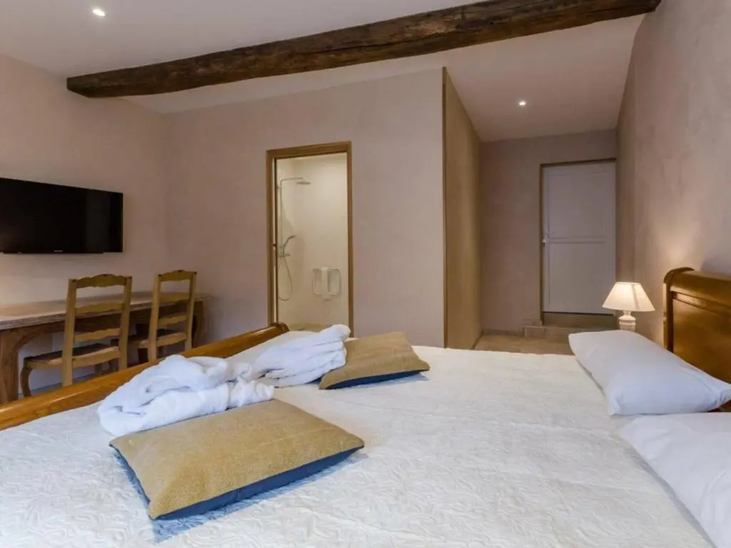 Gîte Balnot-sur-Laignes, 7 pièces, 15 personnes - FR-1-543-188