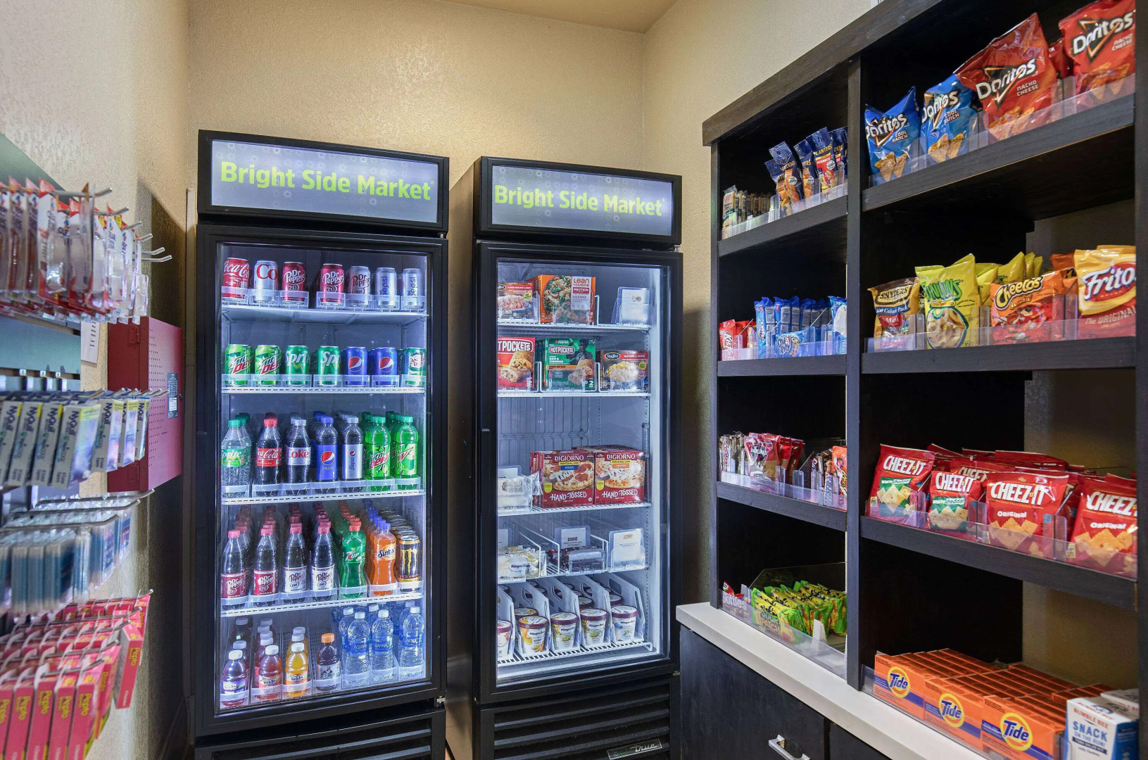 La Quinta Inn & Suites by Wyndham Bowling Green