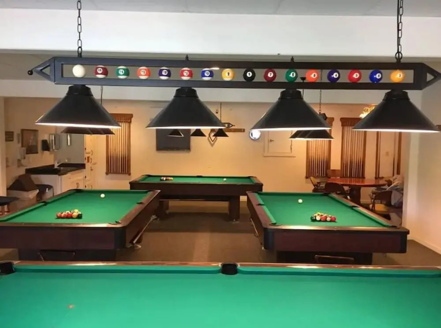 Designer Home In Saint Catherine
