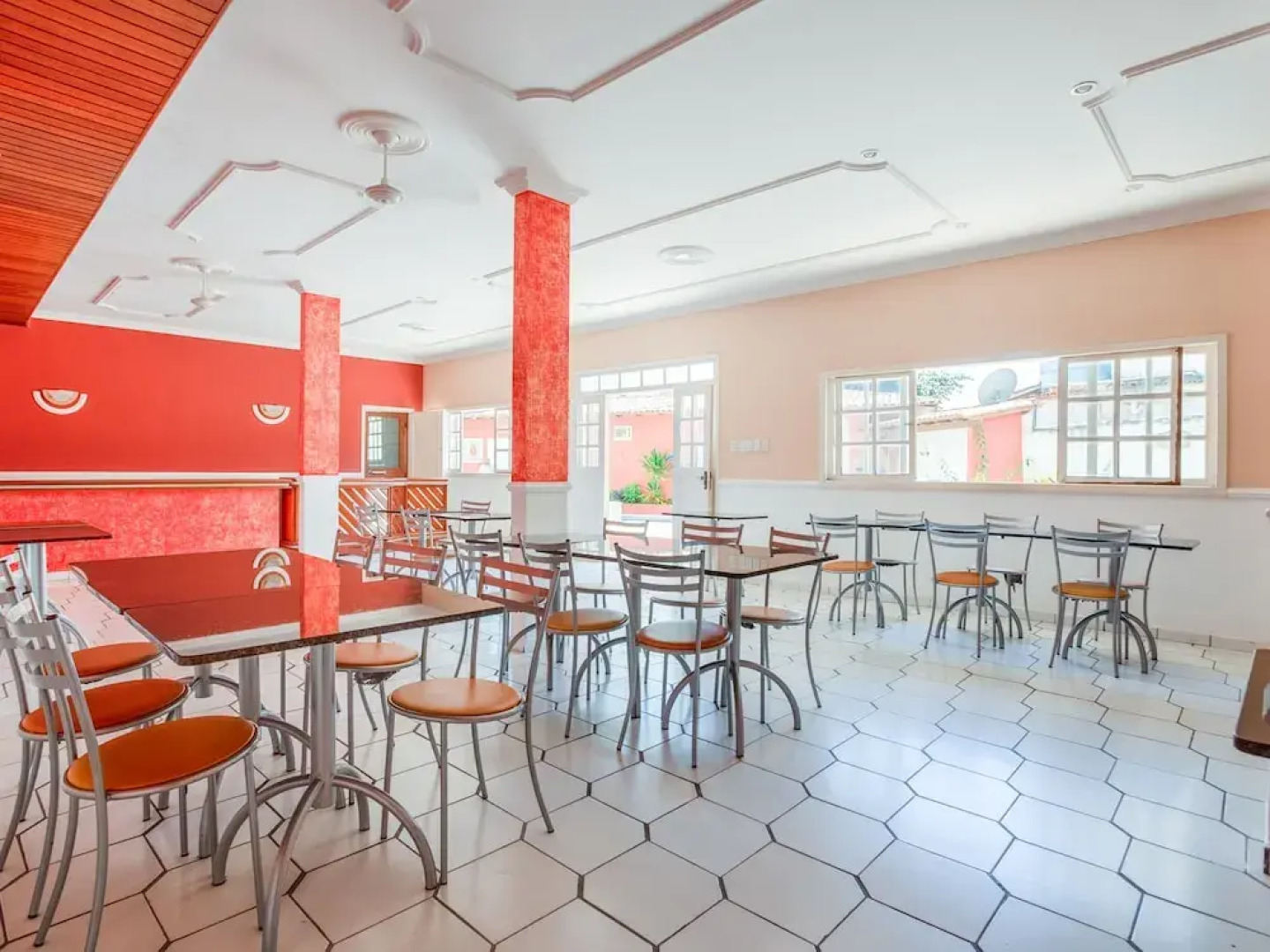 OYO Pousada Nova Almeida