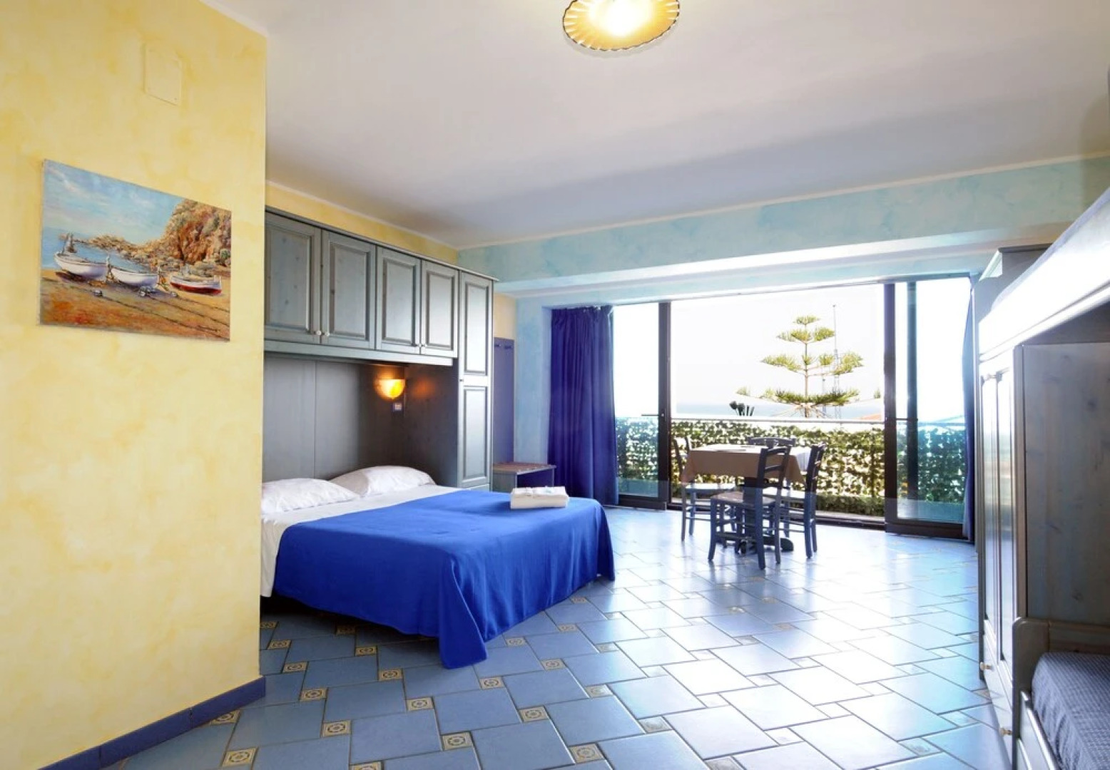 Three-room Apartment a Stones Throw From the sea