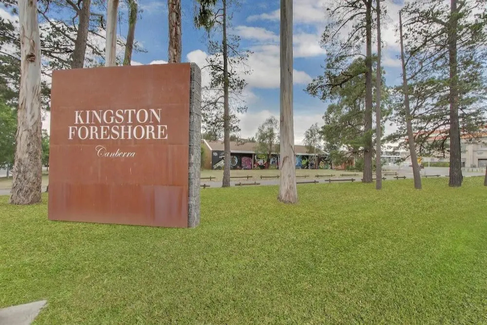 Accommodate Canberra - Kingston Court