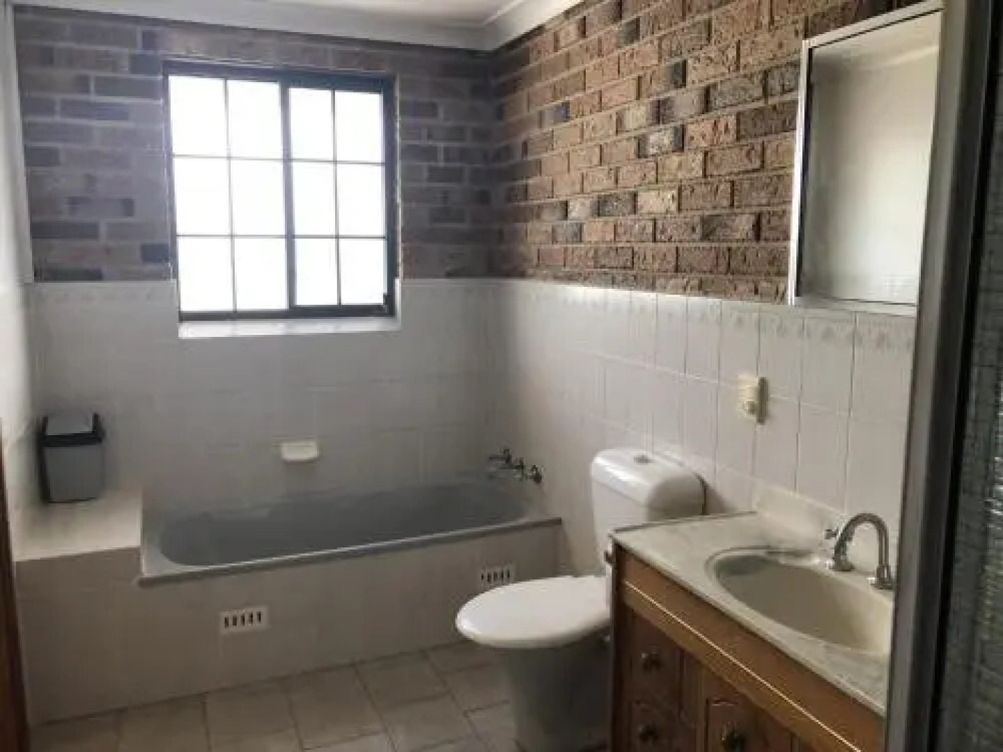 Bronte Court No 3 at South West Rocks