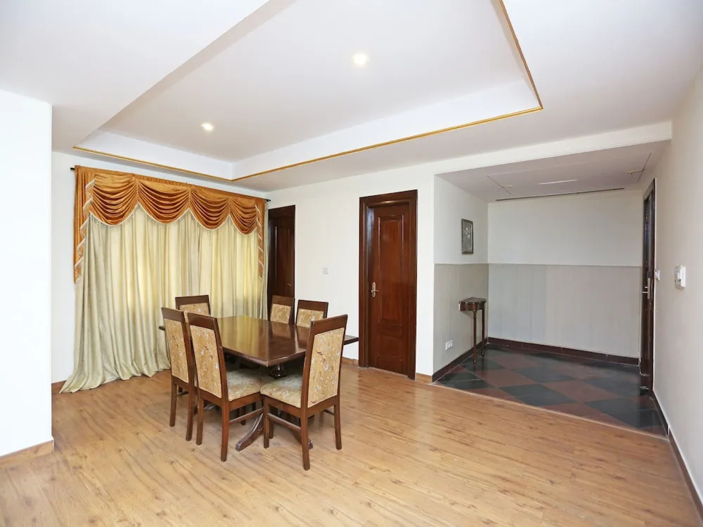 OYO 16565 Karnal Haveli