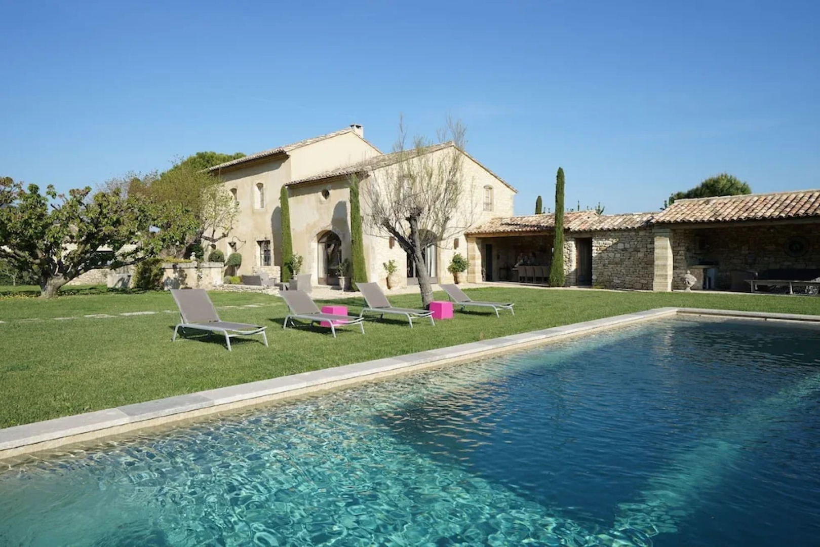 VILLAS DU LUBERON Mas des Gourmandises