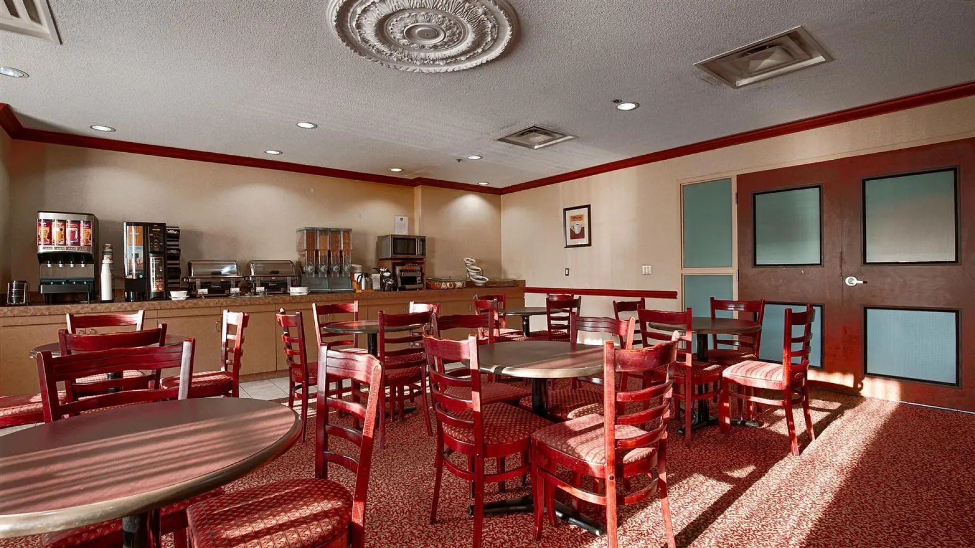 Best Western Plus Executive Inn