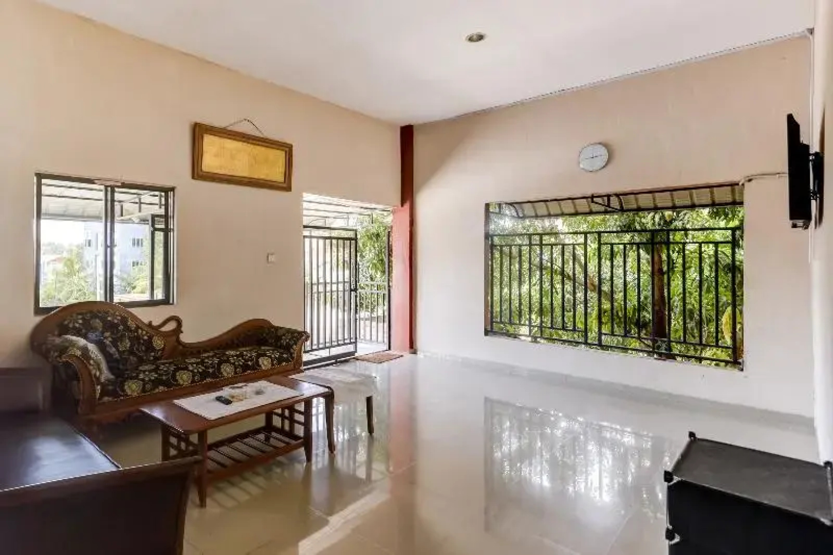 Oyo 91298 Rumah Cantik Homestay
