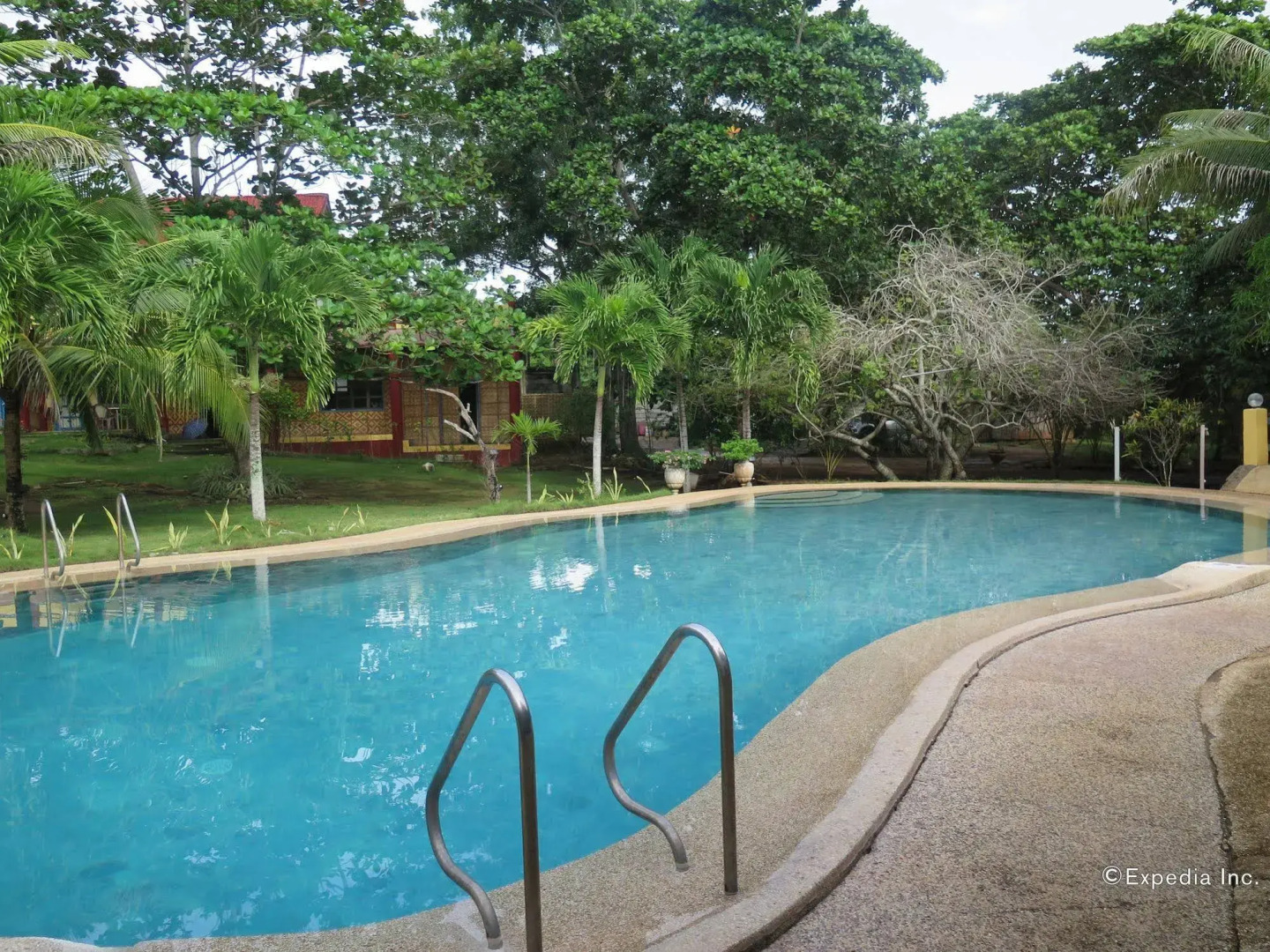 Kalipayan Beach Resort