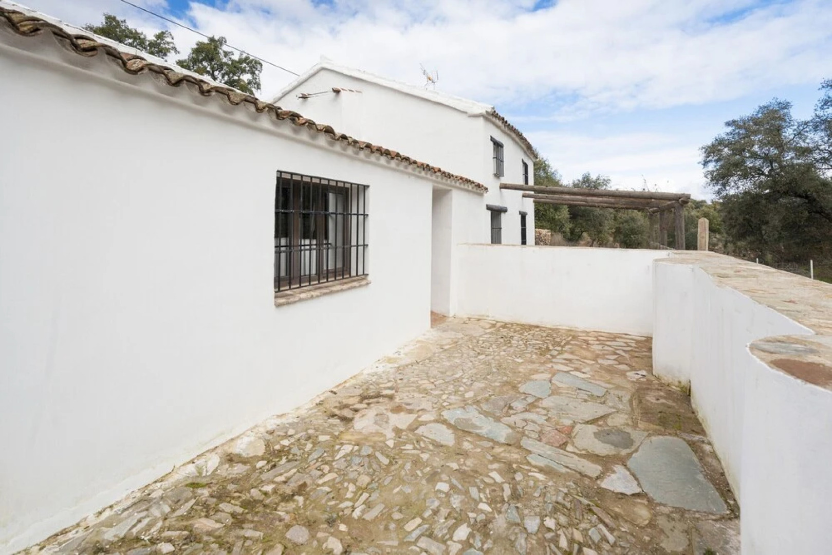 Villa San Nicolas Constantina Canovas