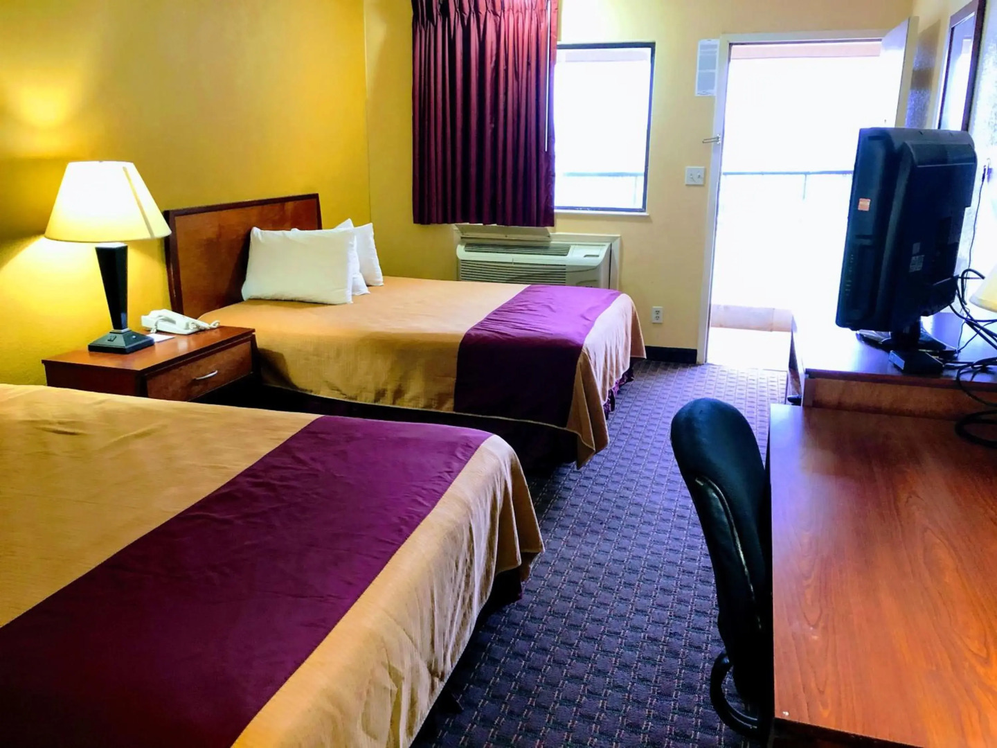 Americas Best Value Inn & Suites Yukon Oklahoma City