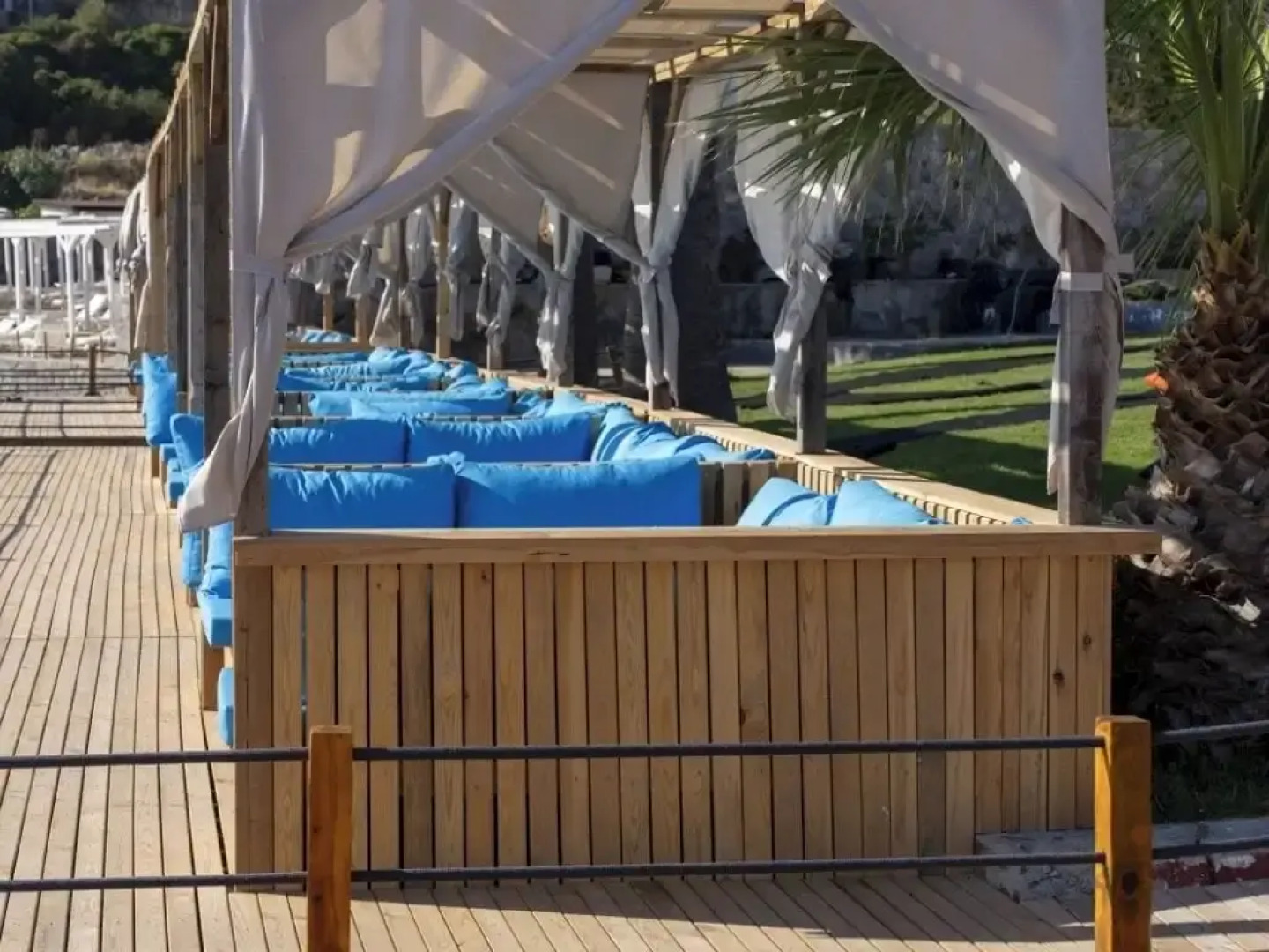 Sude Beach Resort Hotel