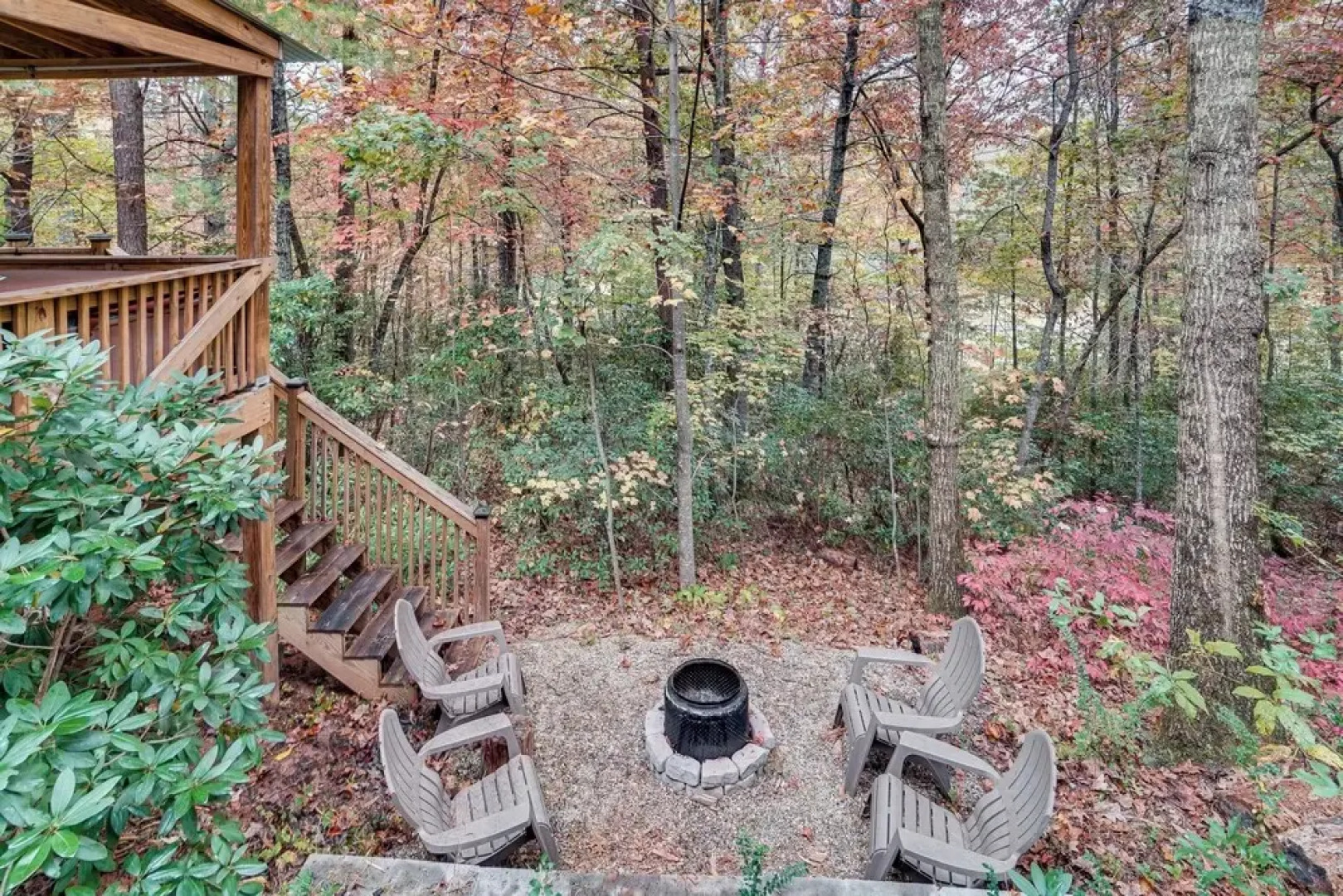 Spacious Home in Helen w/ Porch & Balcony!