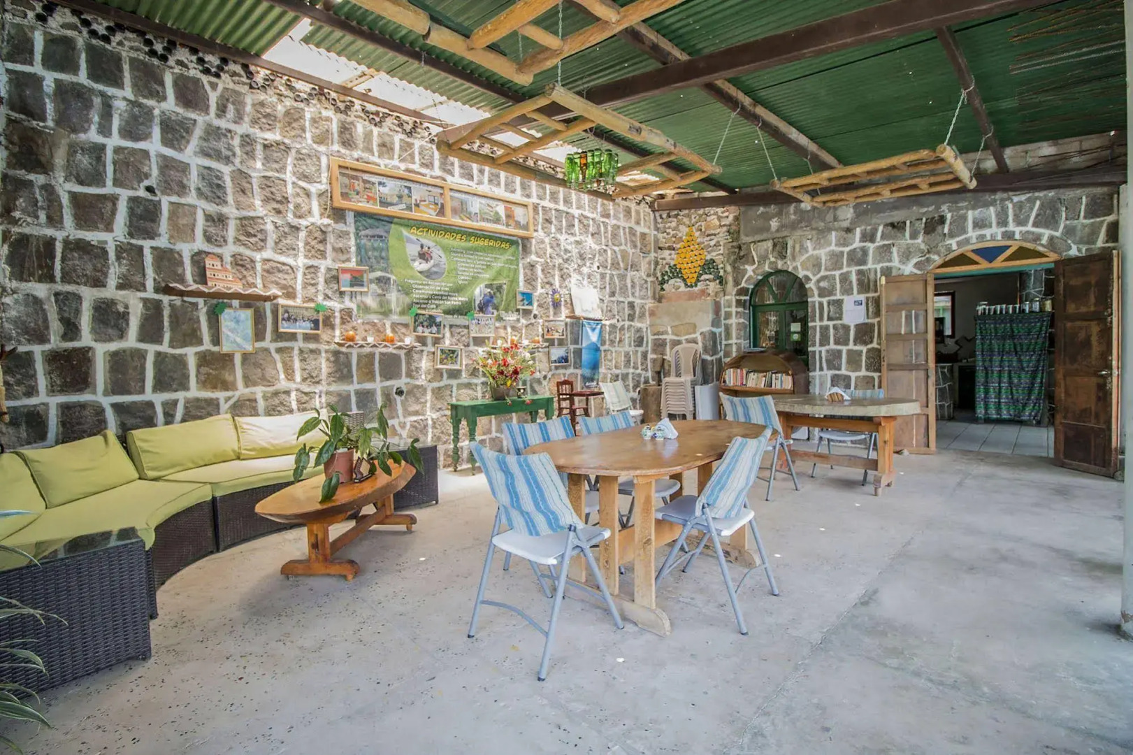 Eco Hotel Uxlabil Atitlan