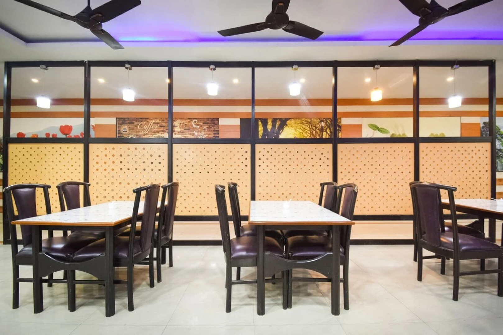 Akash Guest House by OYO Rooms