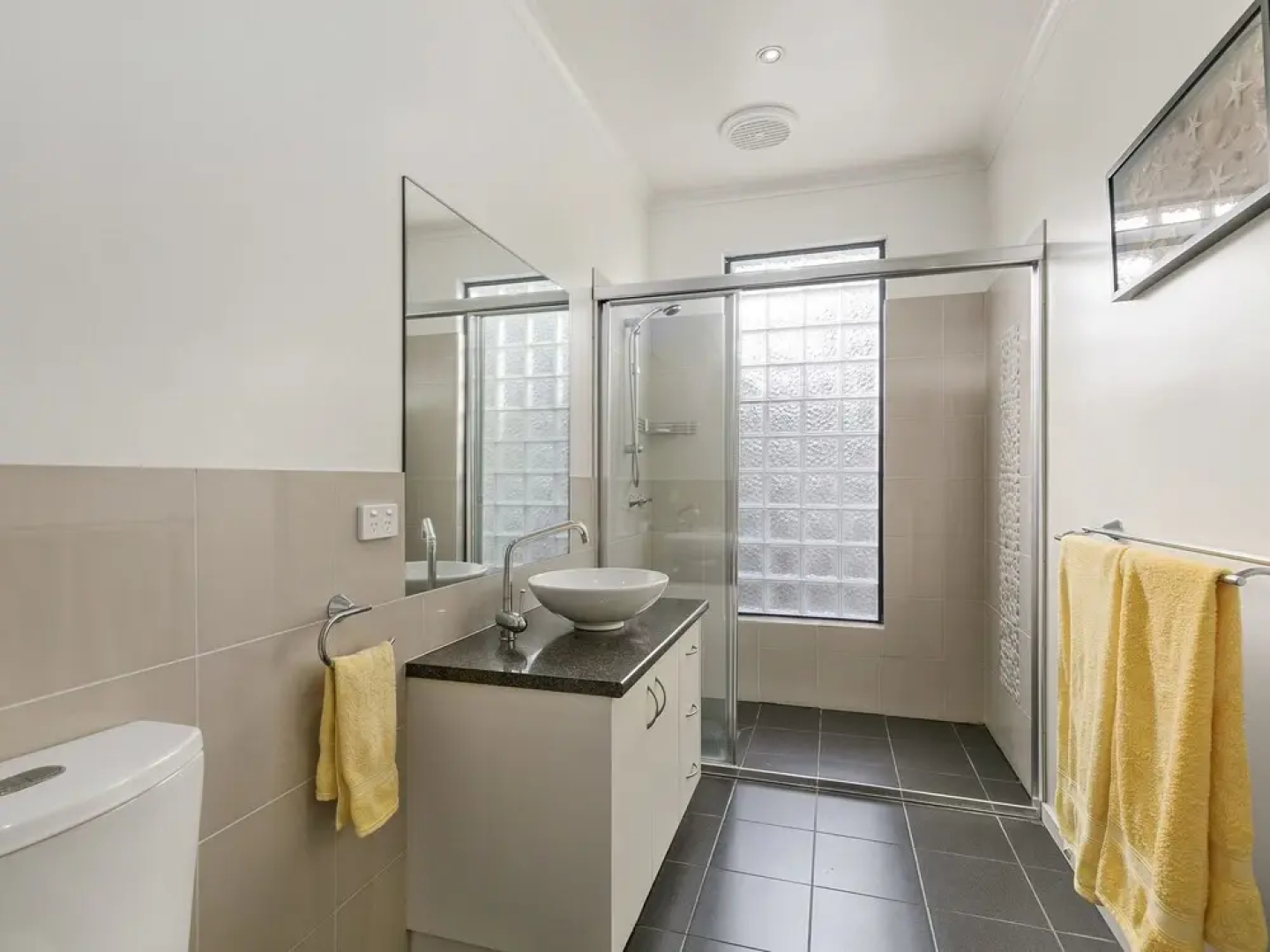 Beachside Luxury - PET Friendly - Surf Side