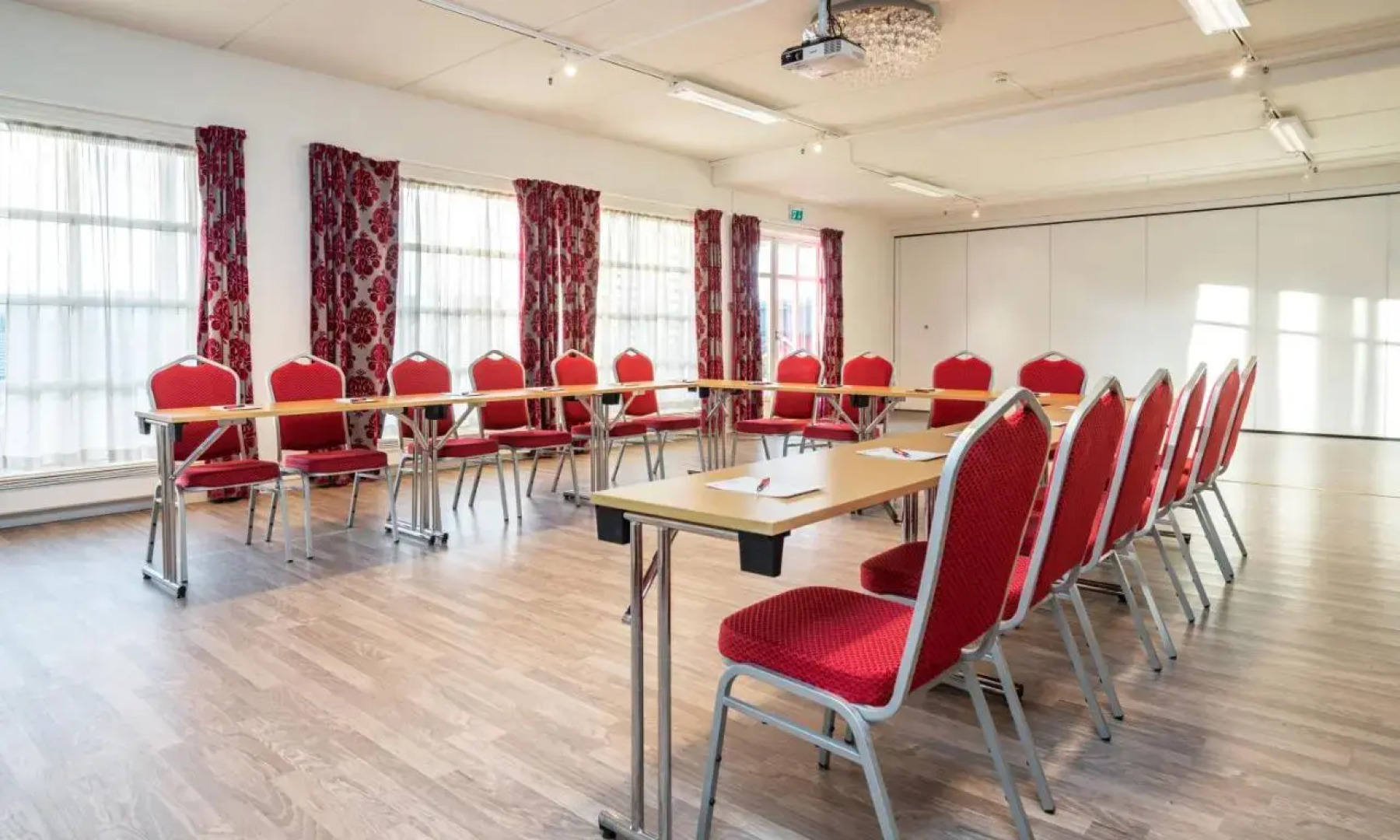 Selbusjøen Hotel & Gjestegård