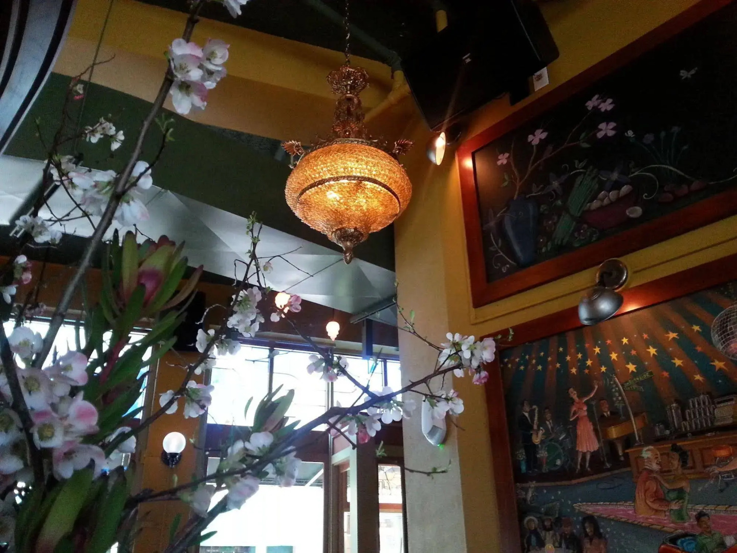 McMenamins Crystal Hotel