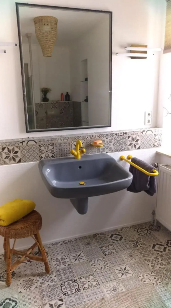 Into The Green Apartment