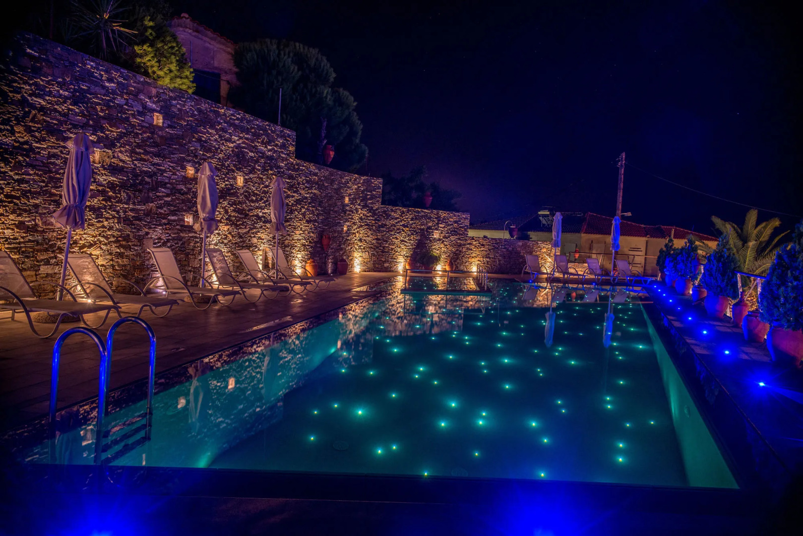 Maria Plomari Apartments