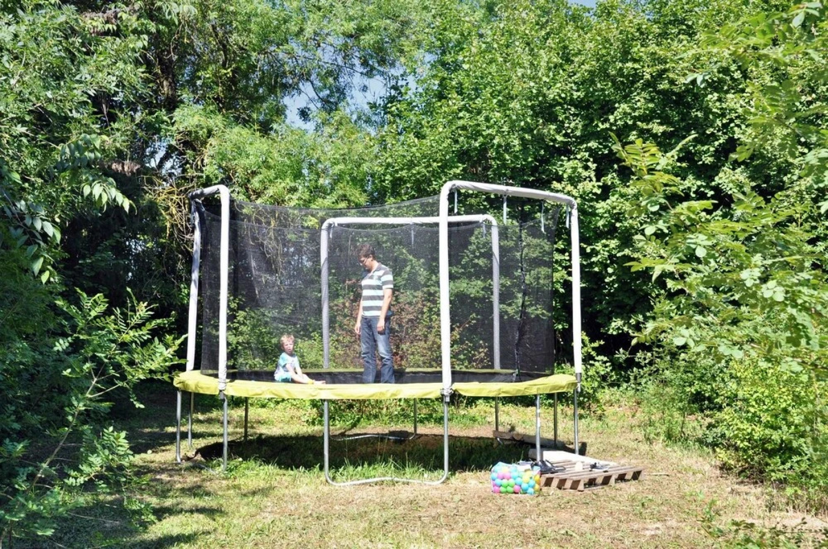 House With 2 Bedrooms in Grans, With Pool Access and Furnished Terrace