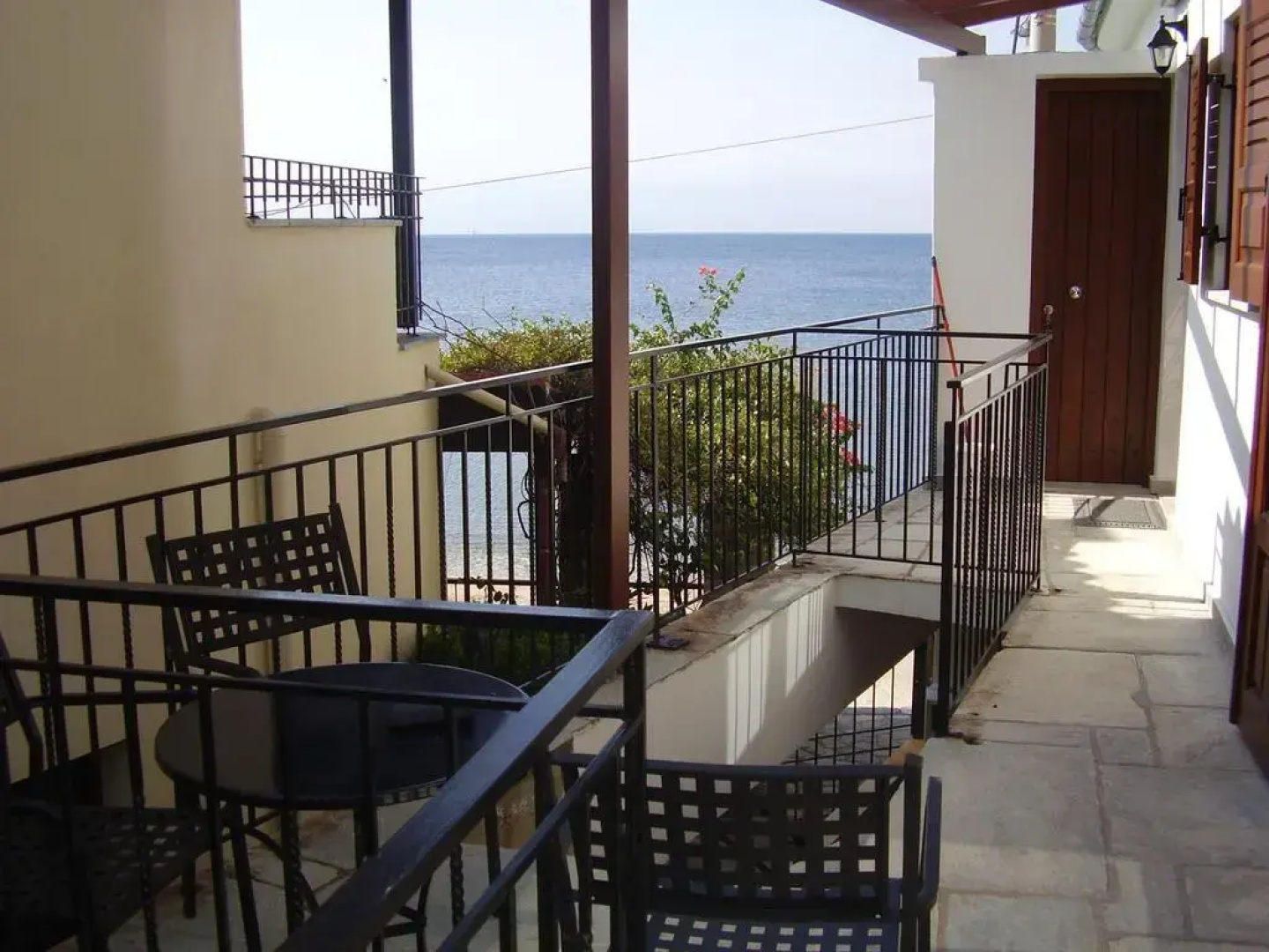 Sunset Suites