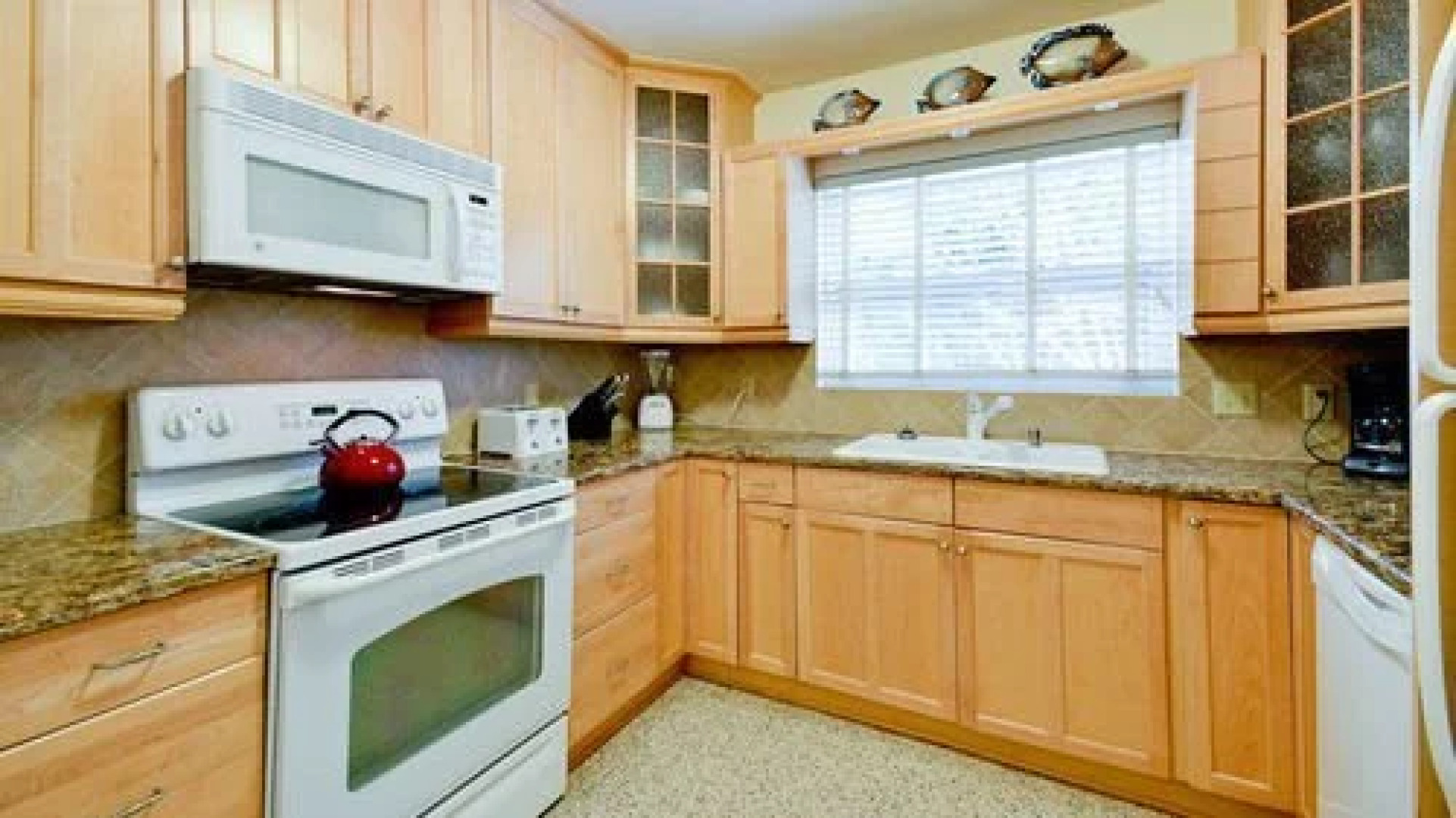 Bikini Bottom by RedAwning