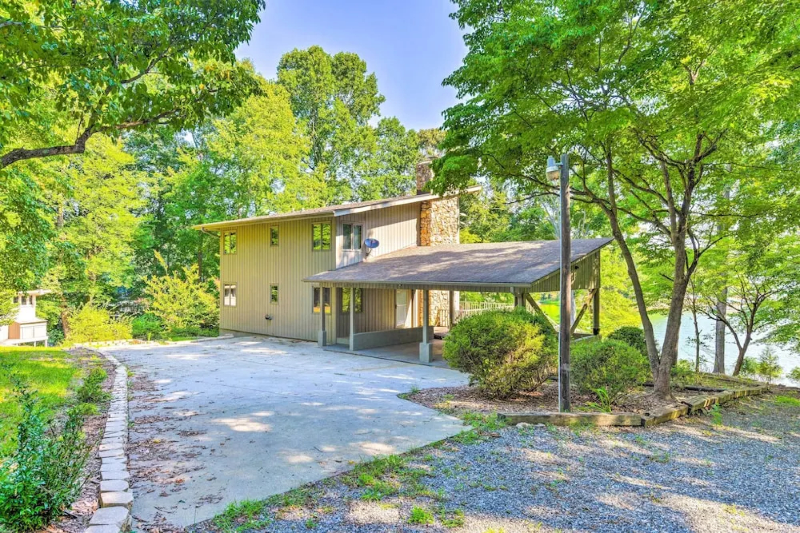 Quaint Lake Norman Home w/ Boat Dock + Grill!
