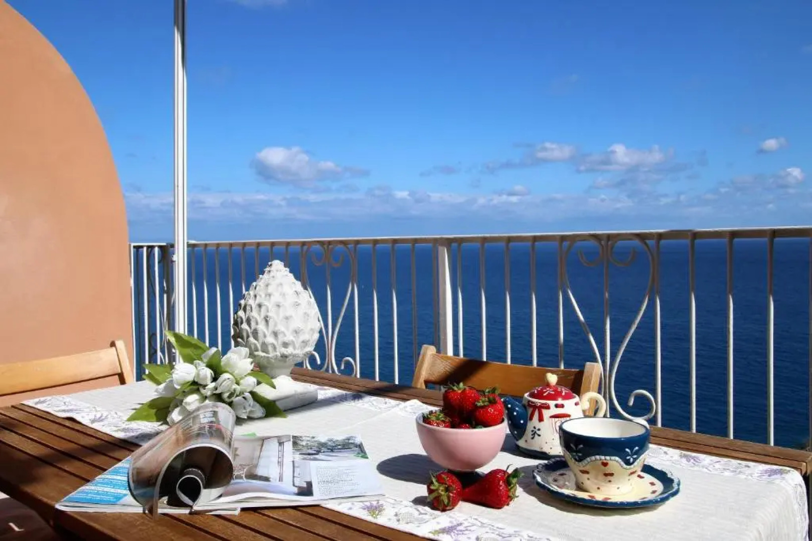 House Bergeggi by Holiday World