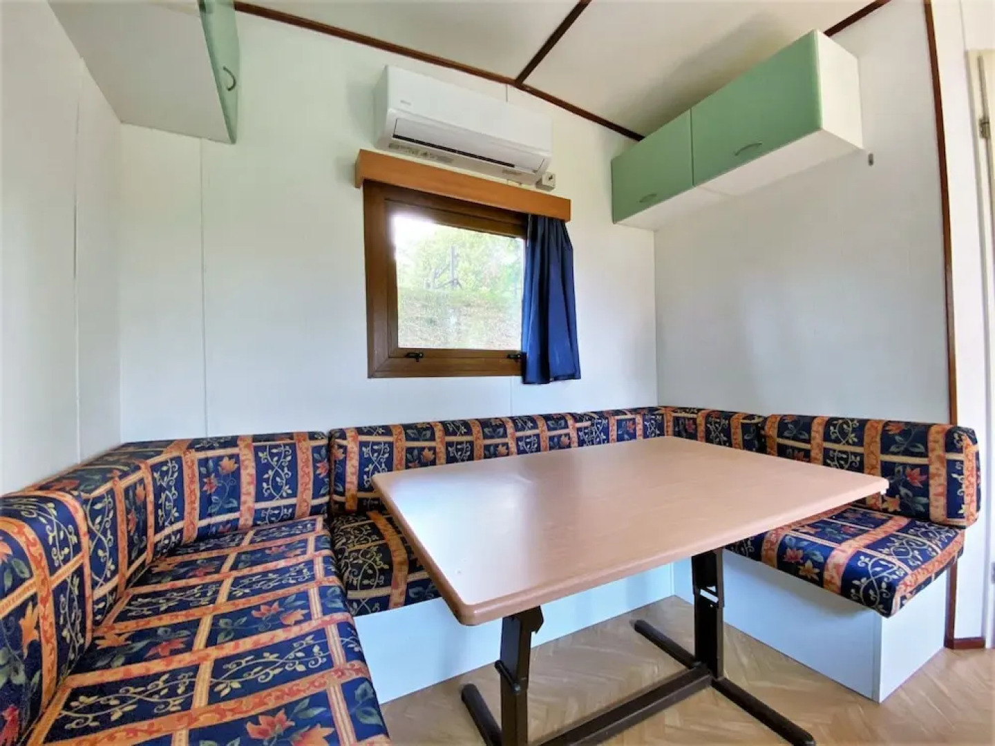 Belvilla by OYO Lovely Bungalow With a Shared Pool