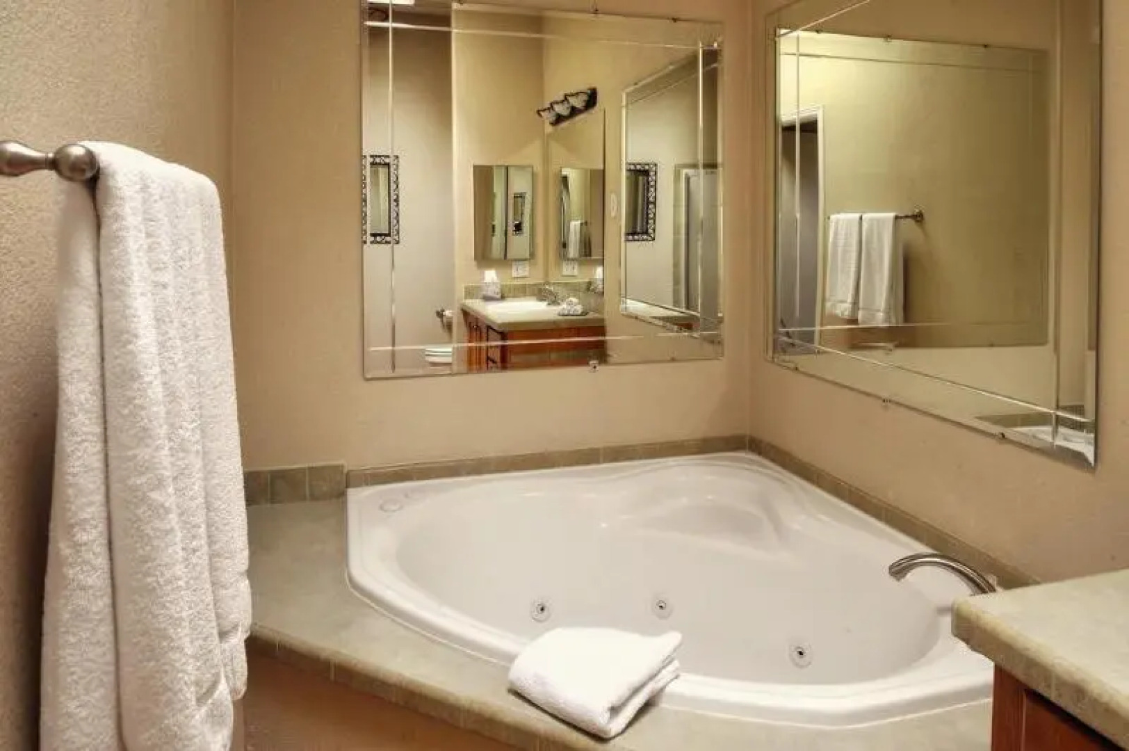 The Roundhouse Resort