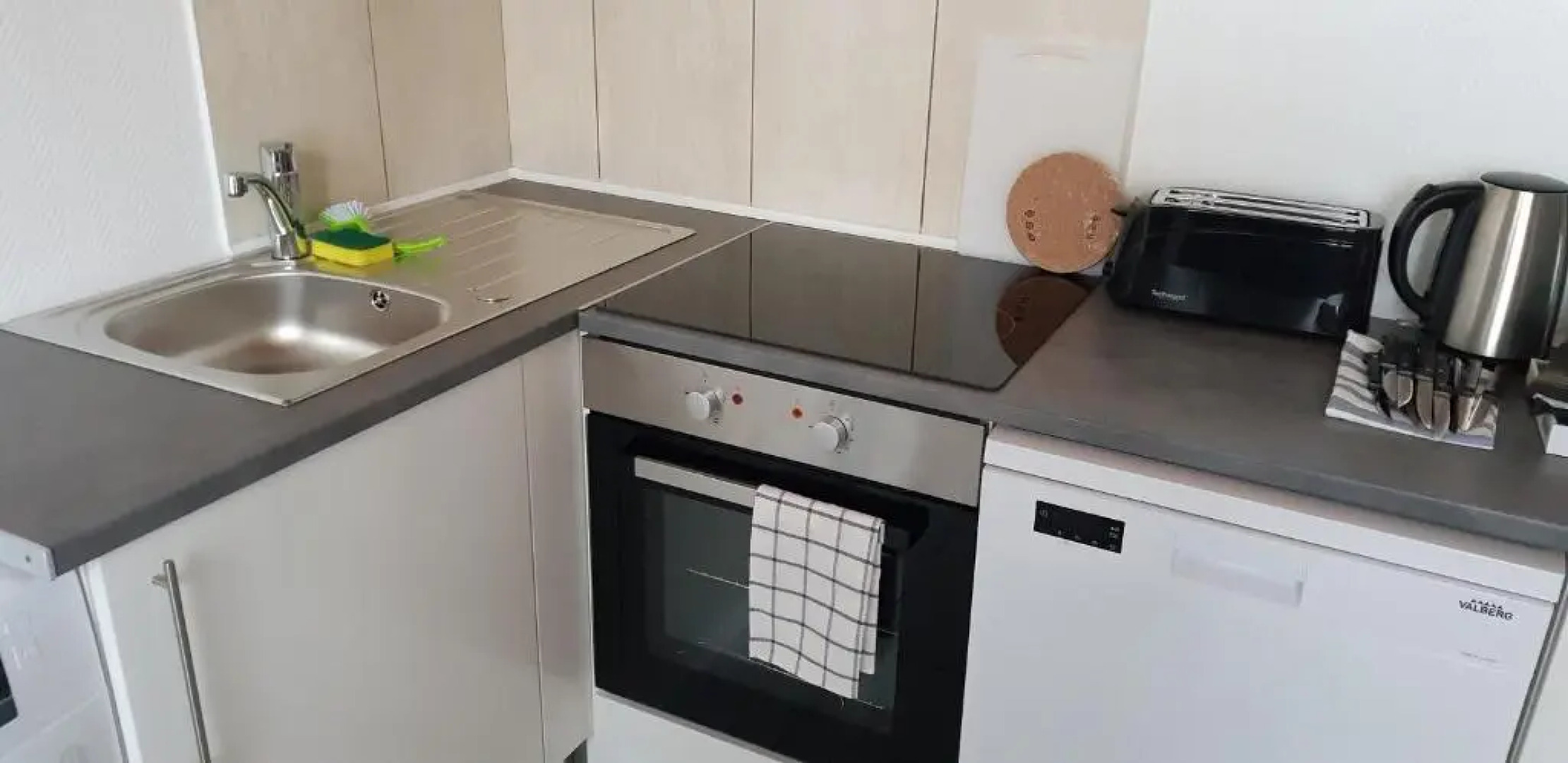 Le Blanc Mesnil Parc Des Expositions F3 2