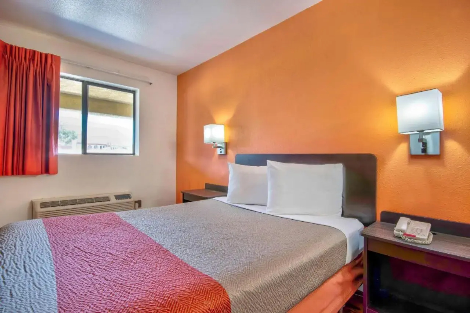 Super 8 Santa Nella Ca