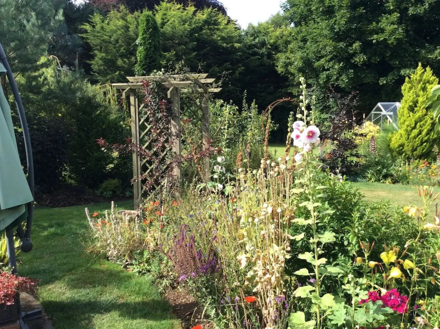 The White House B&B