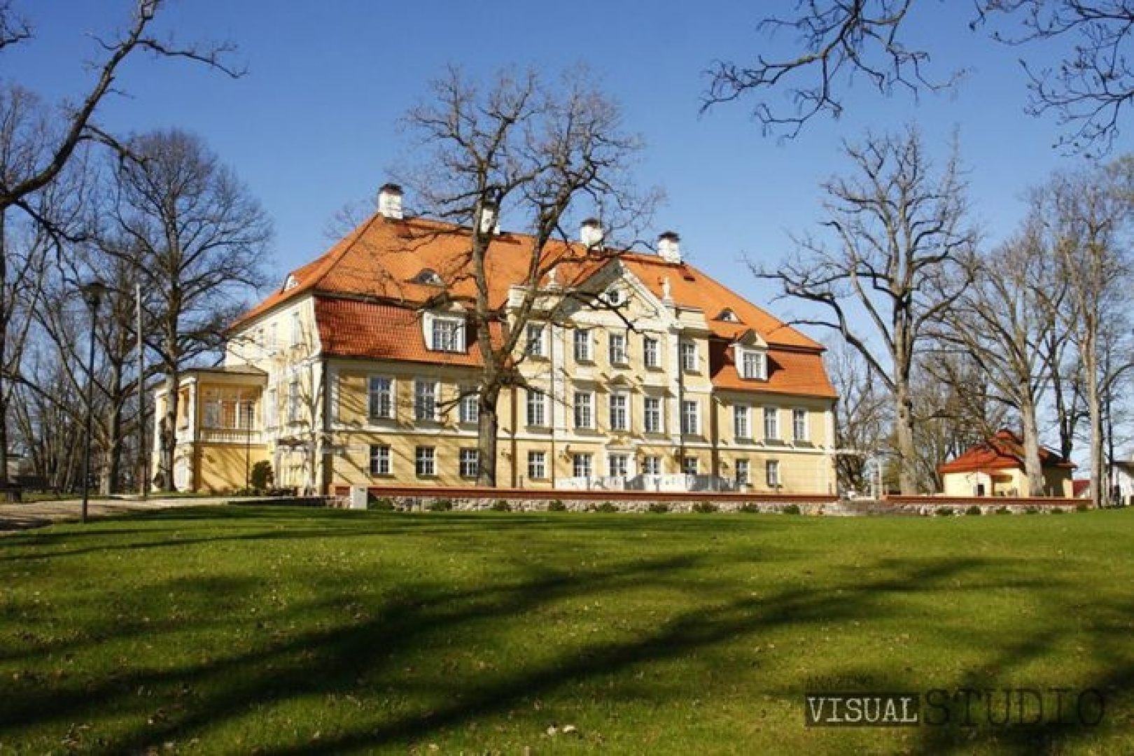 Malpils Manor