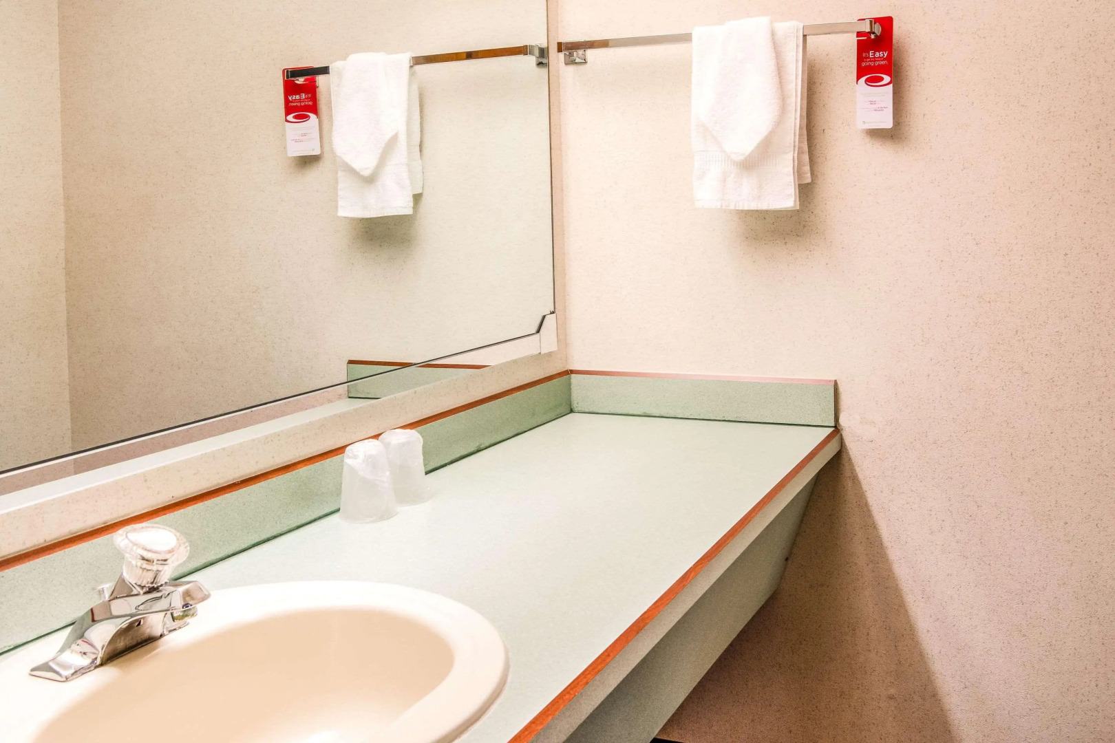 Econo Lodge Southeast Portland