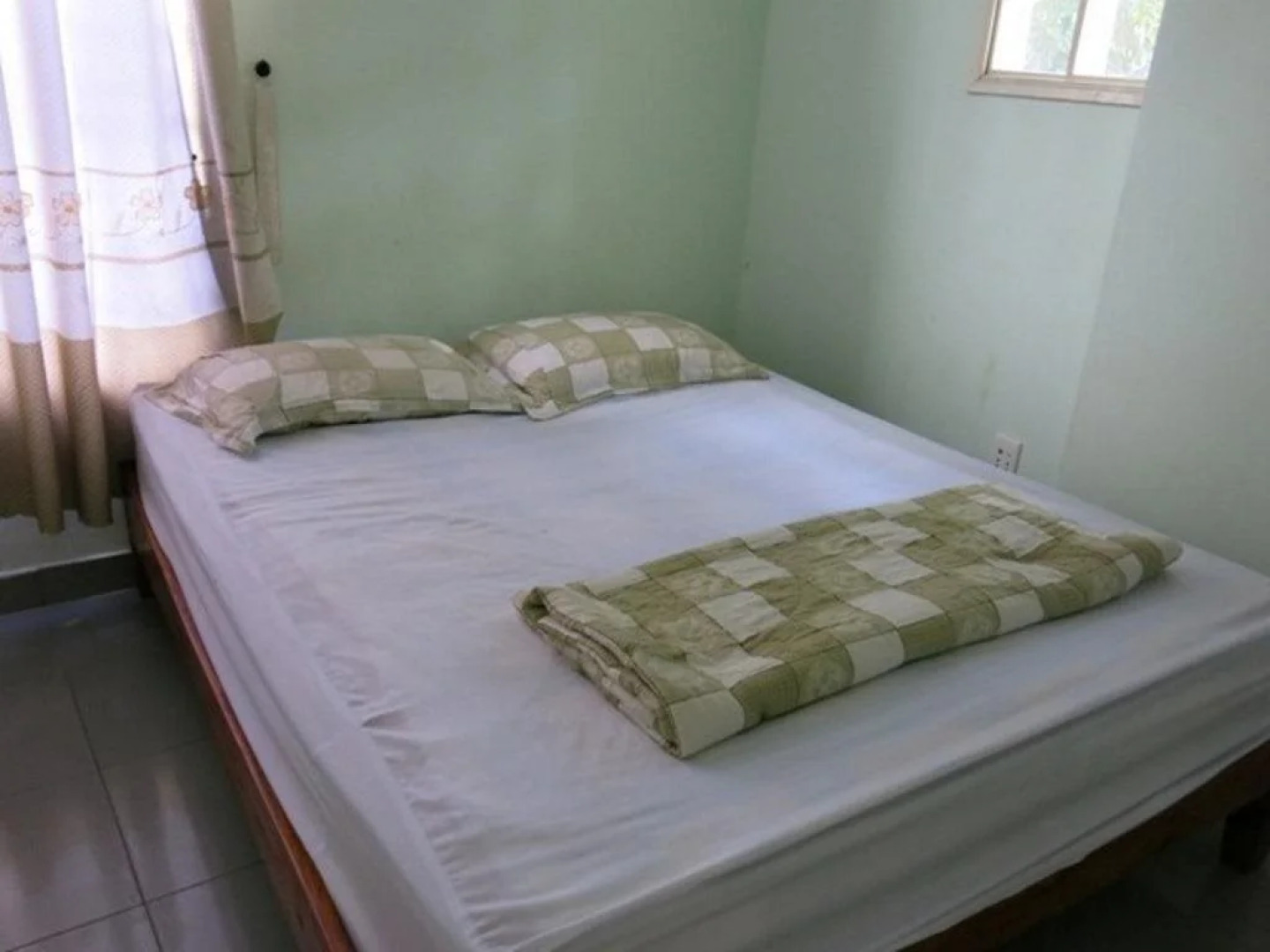 Que Huong Guesthouse