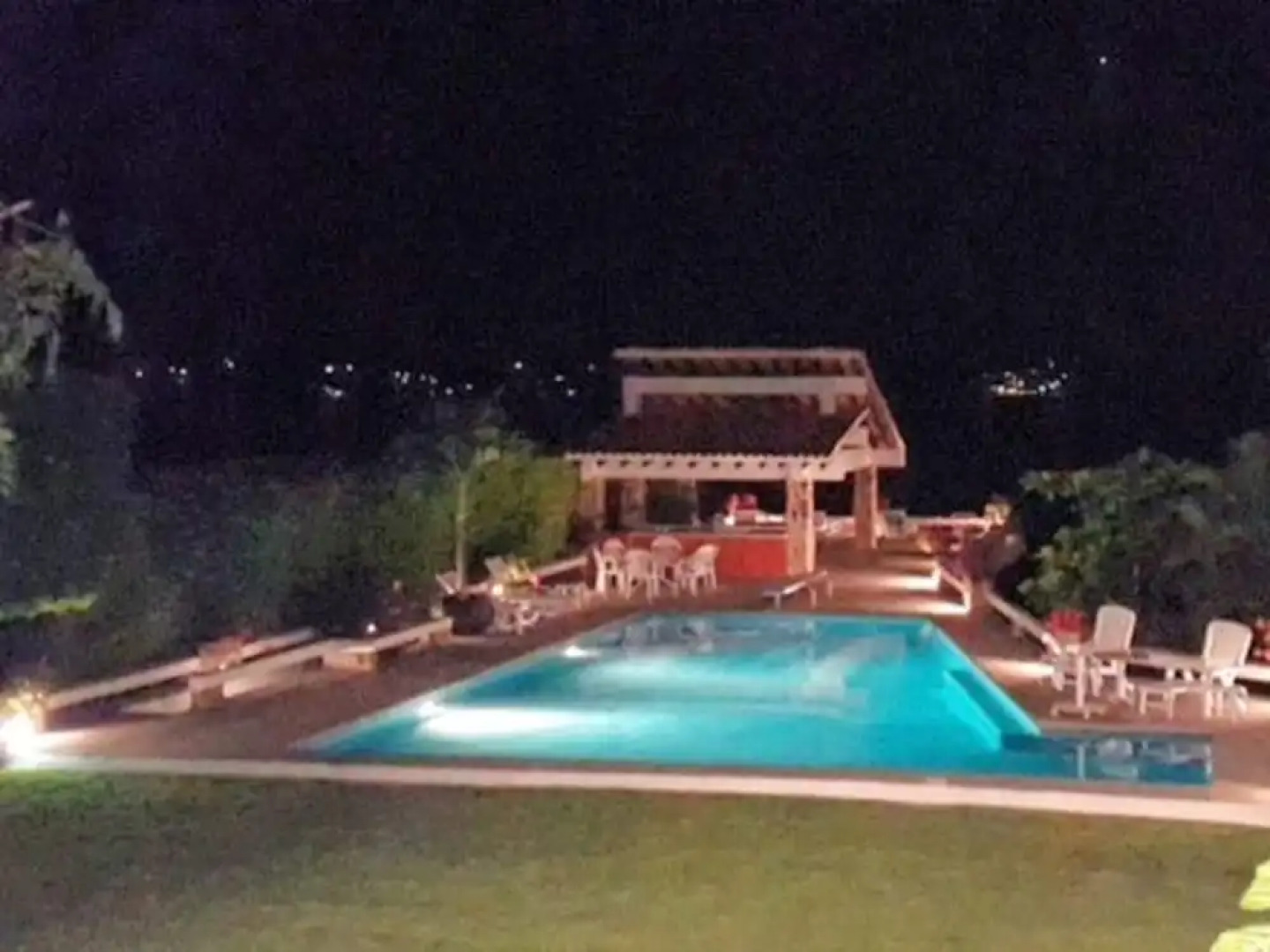 Hermosa Villa en Teques