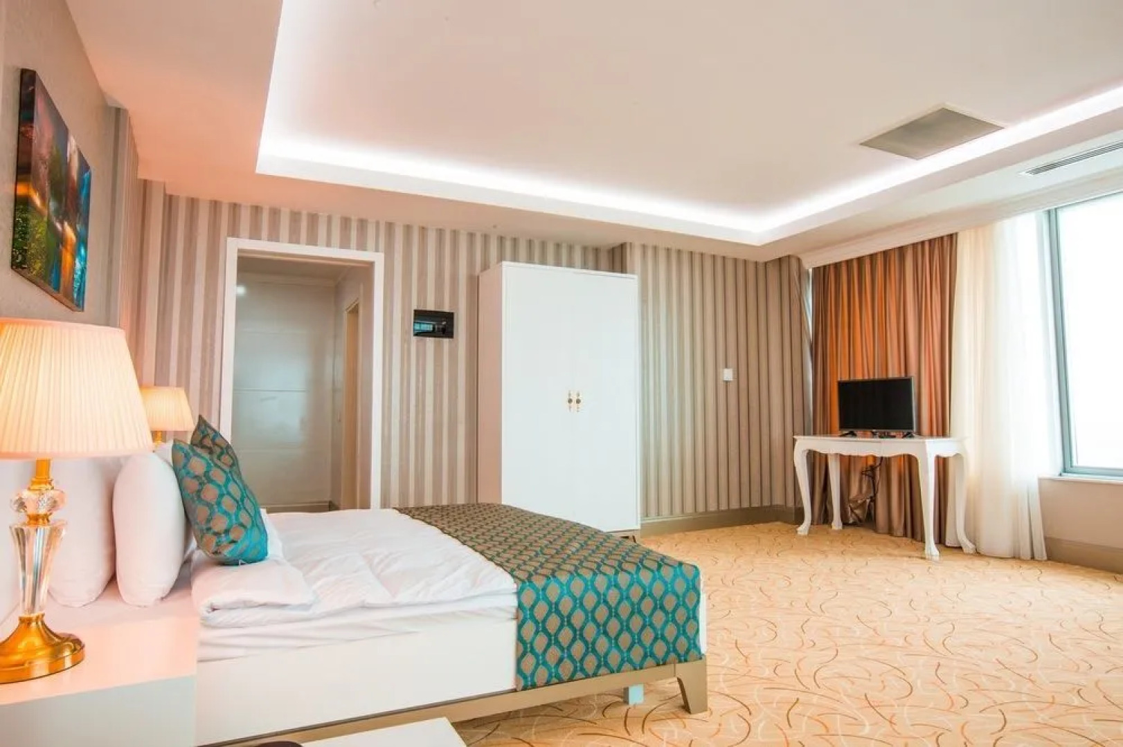 Sumgayit Plaza Hotel