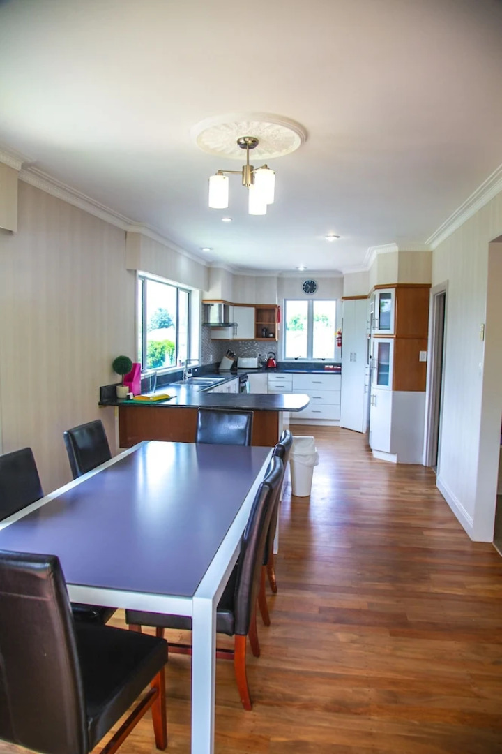 Apartments on 65 Taylor St