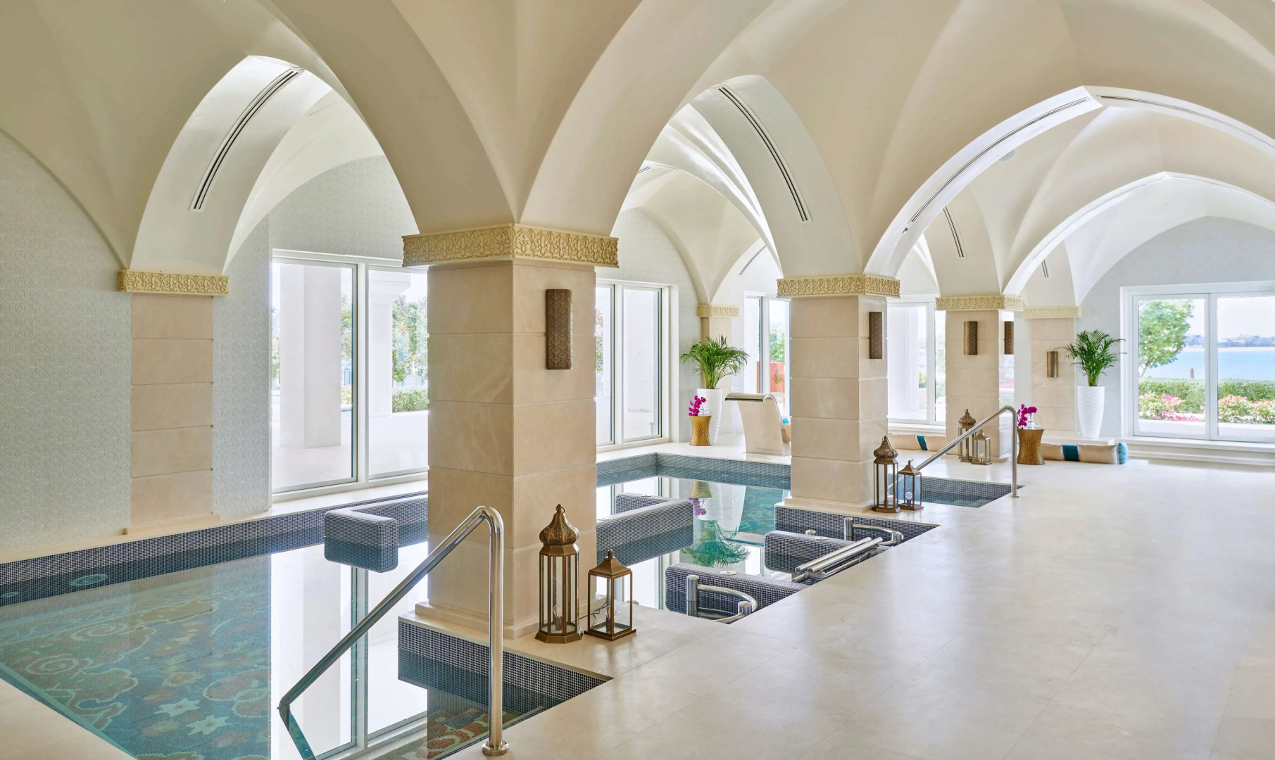 Hilton Salwa Beach Resort & Villas