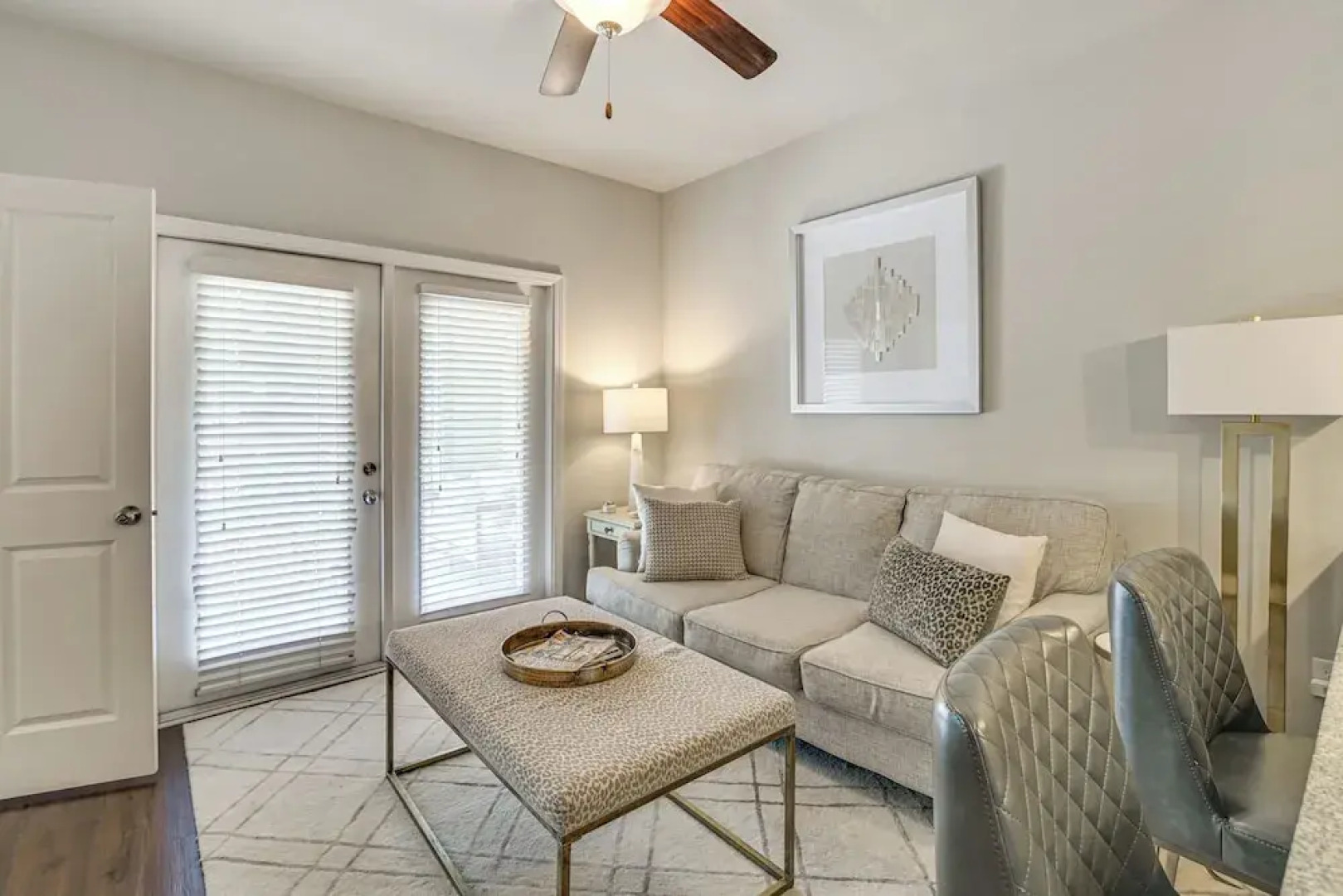 Cotton District Condo: Walkable Spot for Game Day!