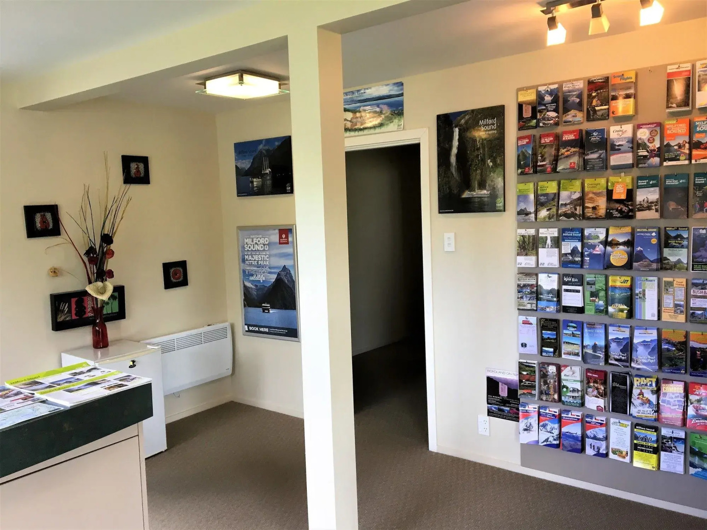 Fiordland Lakeview Motel and Apartments