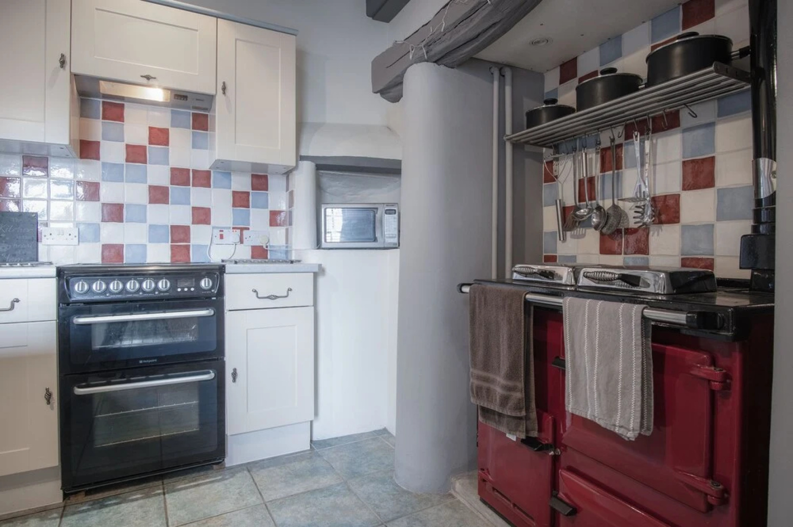 Tregoyr - 3 Bedroom Holiday Home - St Florence