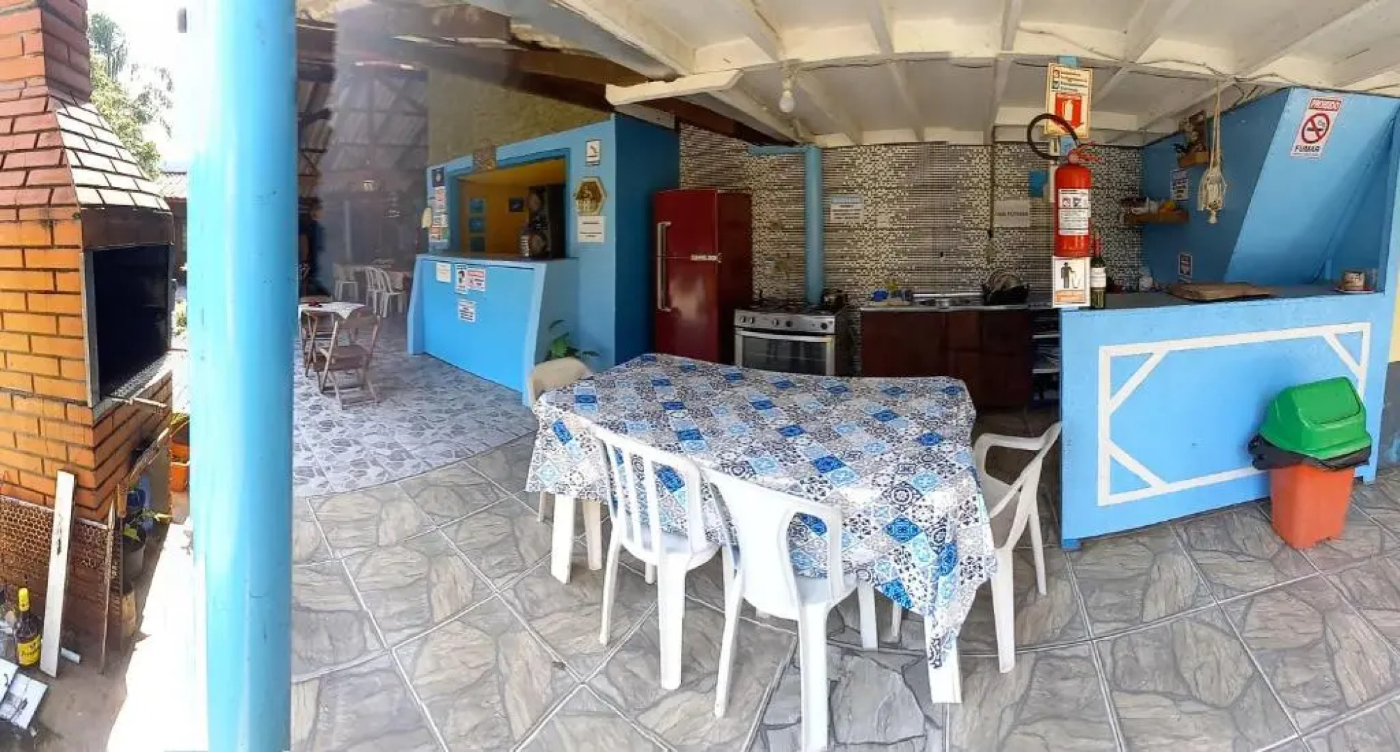 Tubarao Pousada & Camping