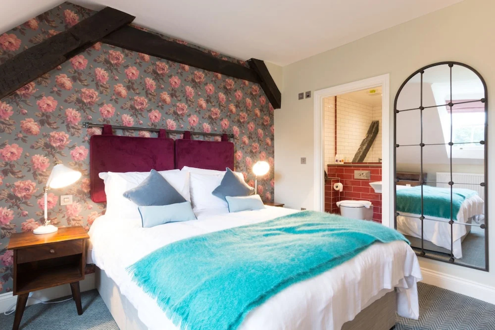 Hallgarth Manor House, Signature Collection