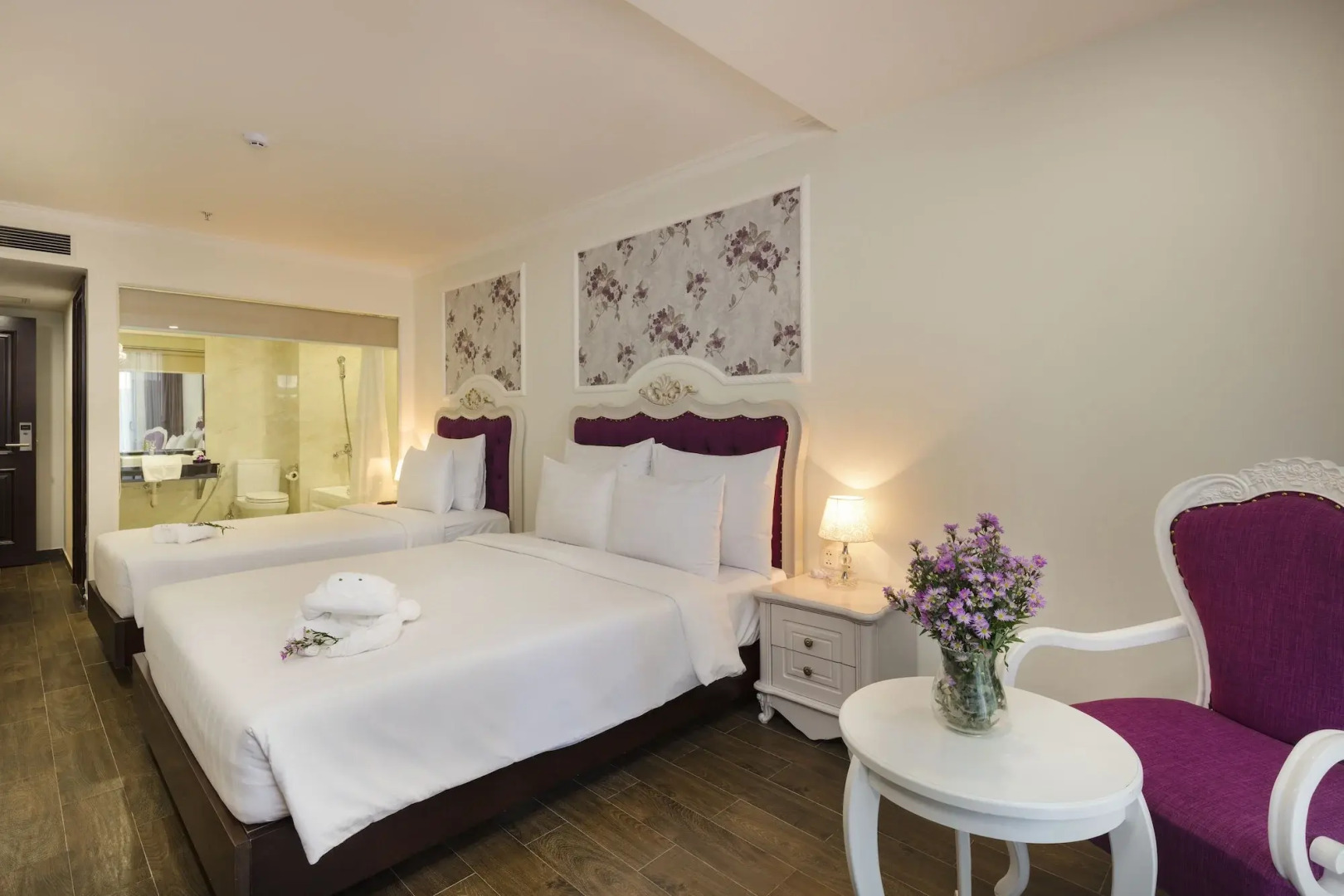 Bonjour Nha Trang Hotel